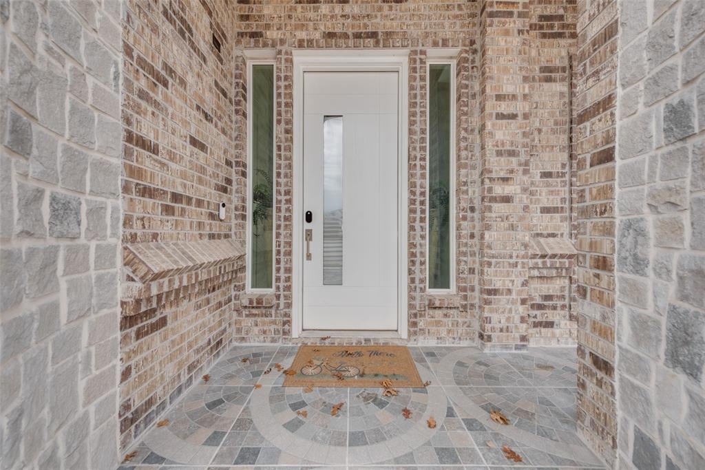 1424 Silent Springs Drive