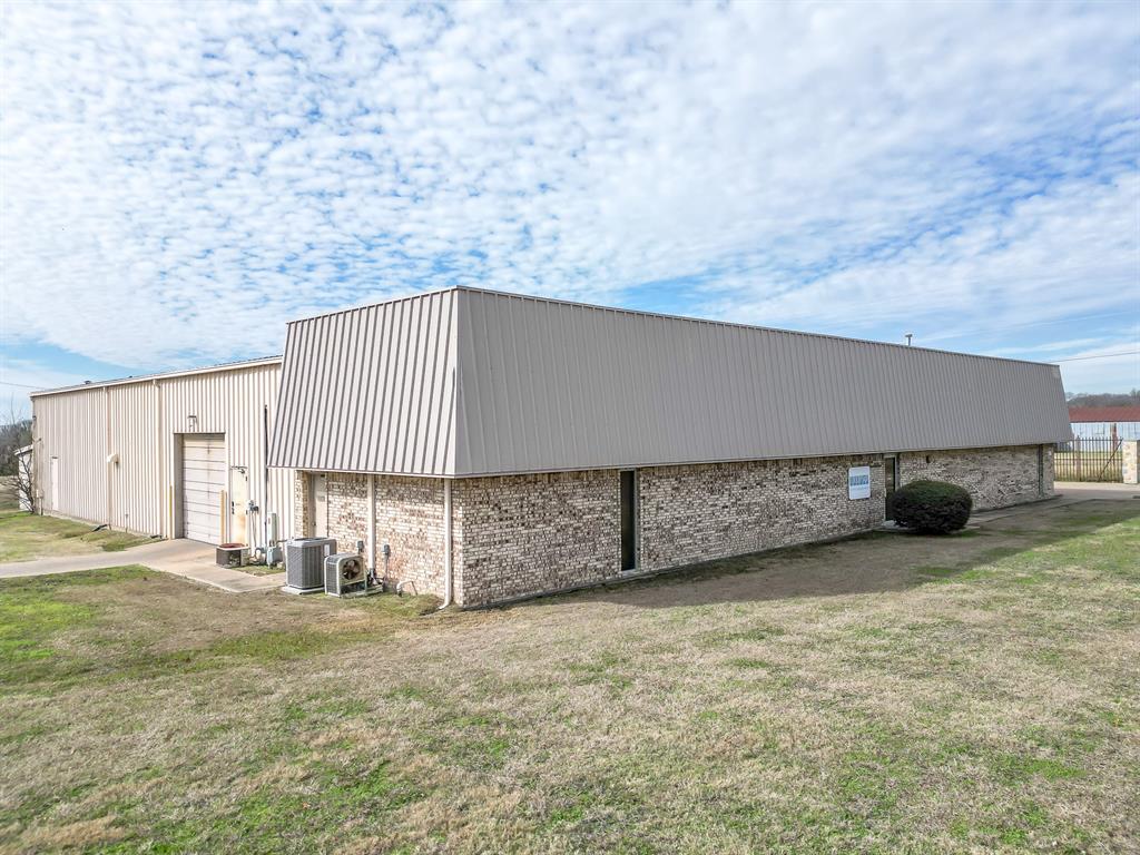 Wm Garrett - Commercial Sale