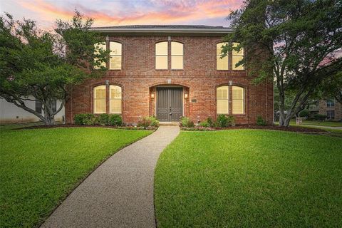 18115 Hollow Oak Court Dallas TX 75287