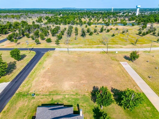 5001 PIPER DR, GRANBURY, TX 76049 - Image a83ccb79cae949fd0e1d1644ff3e2c65/4040609970