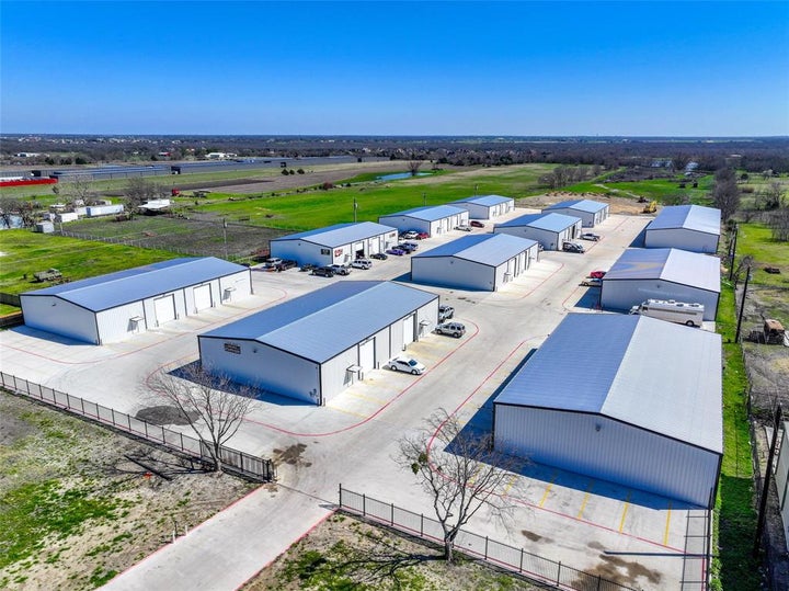 Photo 1 of 14 — 6562 N Fm 148, Terrell, TX 75160