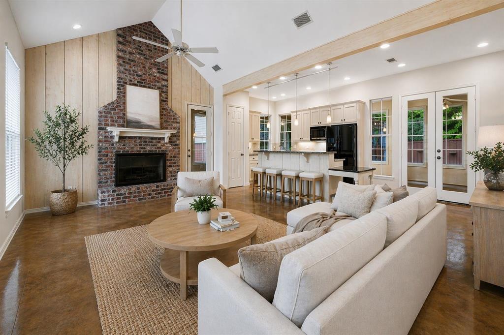 Lake Kiowa - Residential