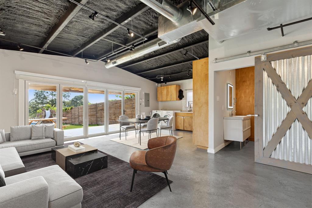 Freshour J J #521 Add - Residential