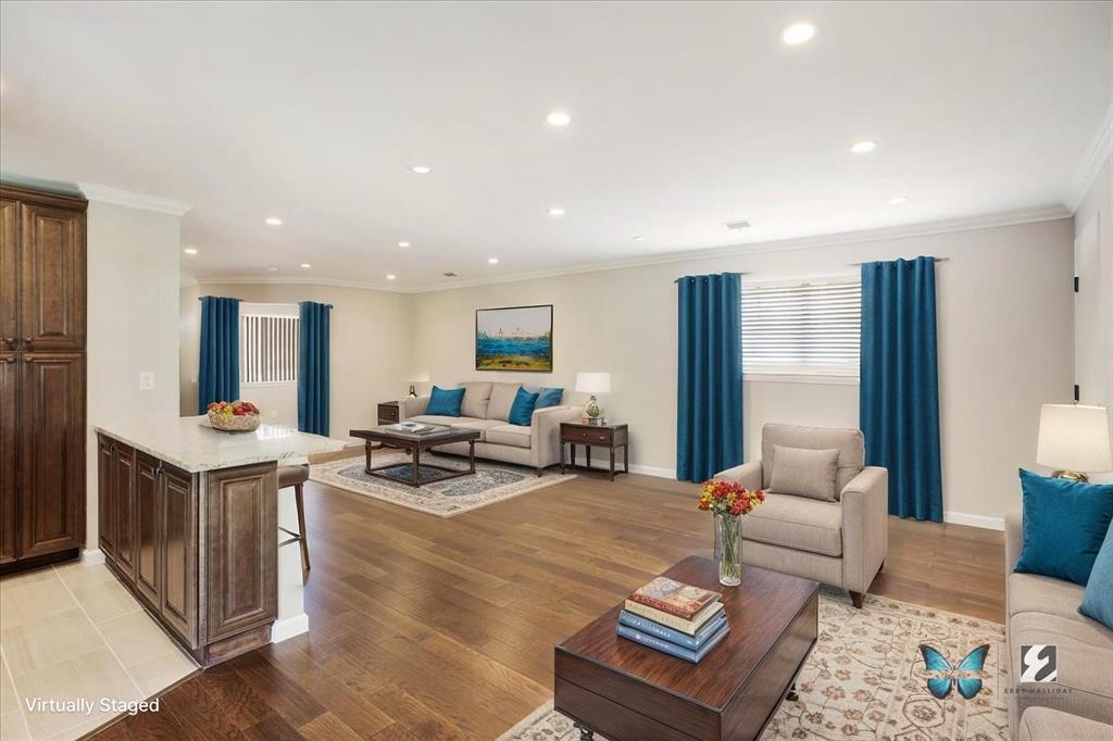 131 S Imperial Drive