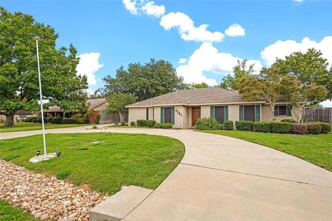 A home in Rowlett