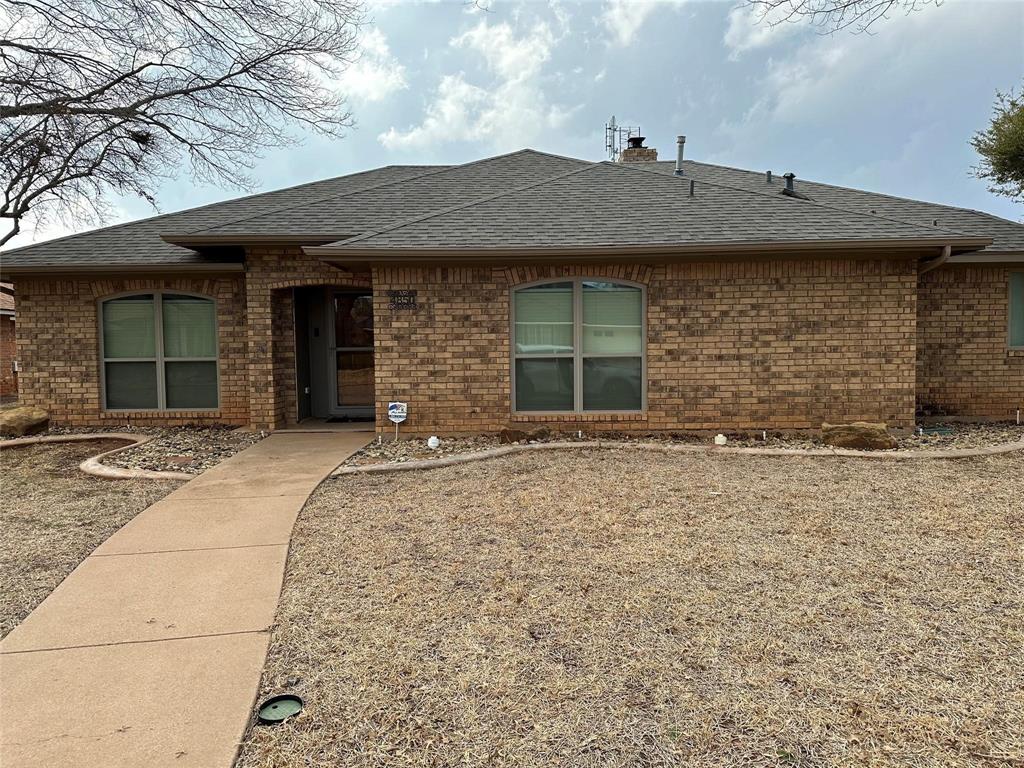 Royal Crest - Residential Lease