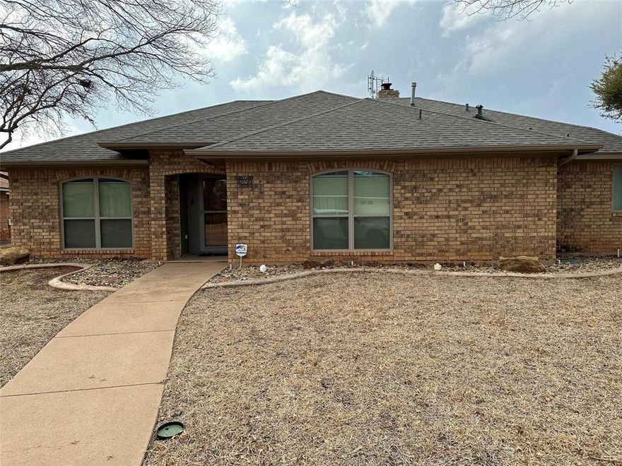 Available Nov. 15th.  3 bedroom, 3 full bathrooms and 2 car garage.  Located in a great neighborhood with granite countertops in the kitchen, stainless steel appliances, turf in the backyard, storage building, privacy fence, large covered patio, convenient to grocery stores, mall, and easy access to Hwy 277 and the loop.  This lease includes all appliances, pest control and yard maintenance.