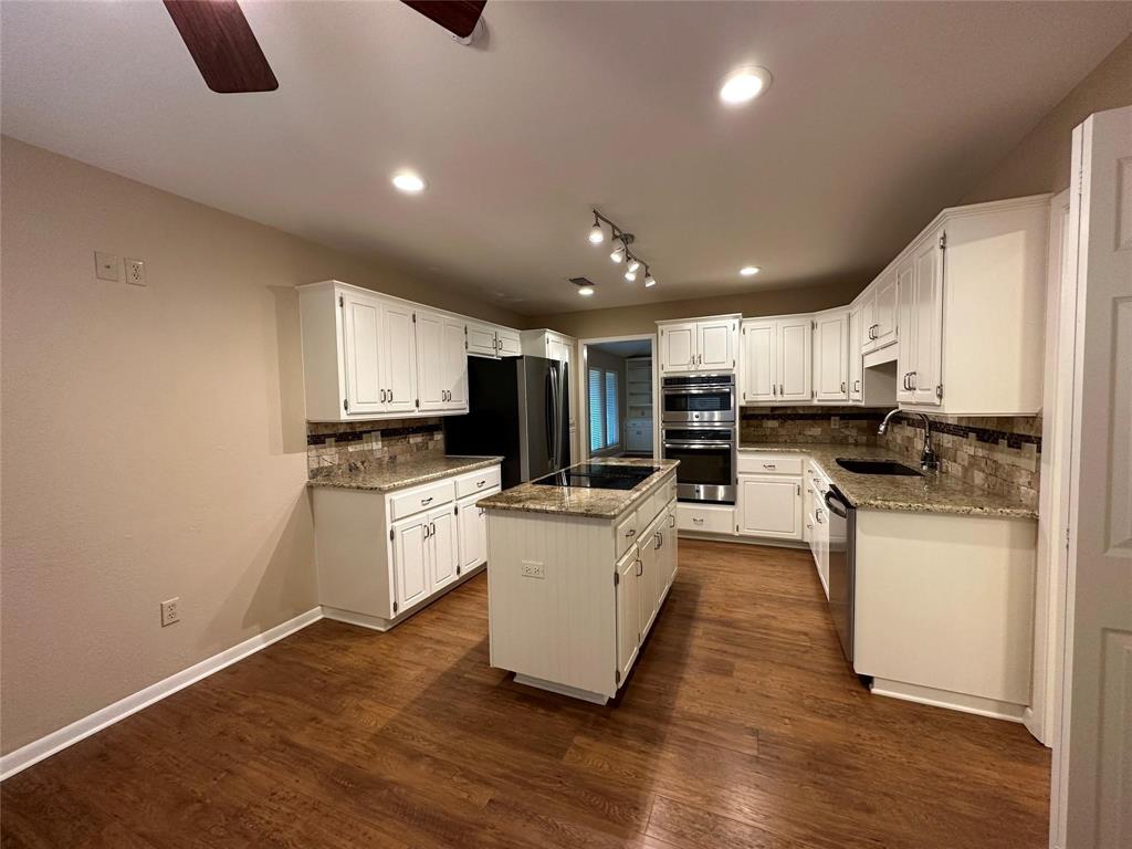 Royal Crest - Residential Lease