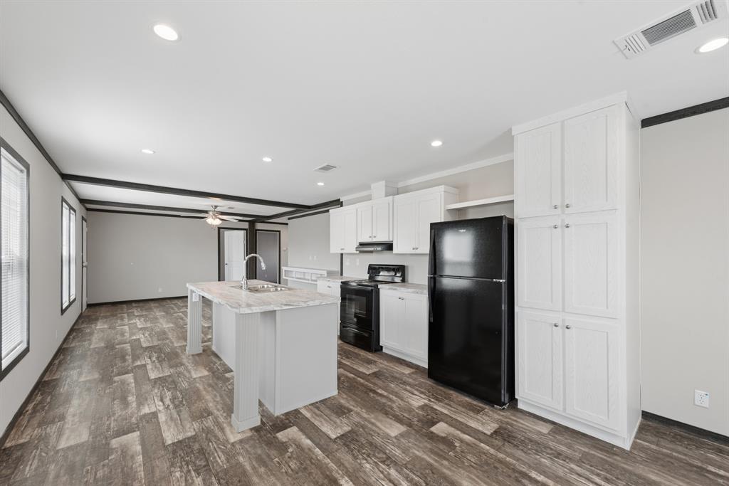 Comanche Cove - Residential