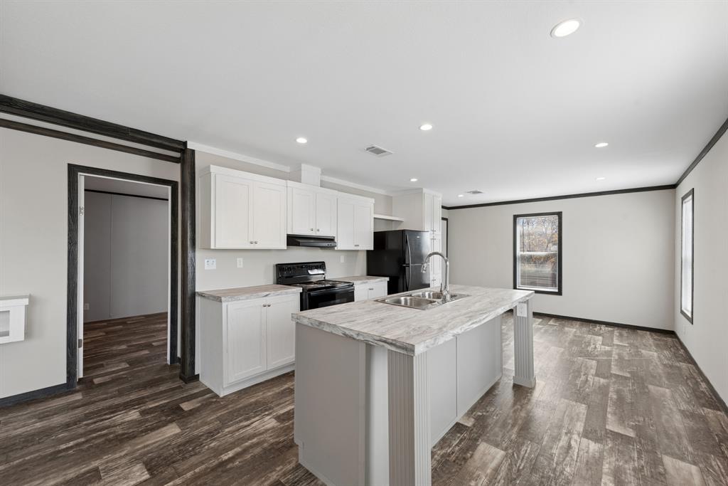 Comanche Cove - Residential