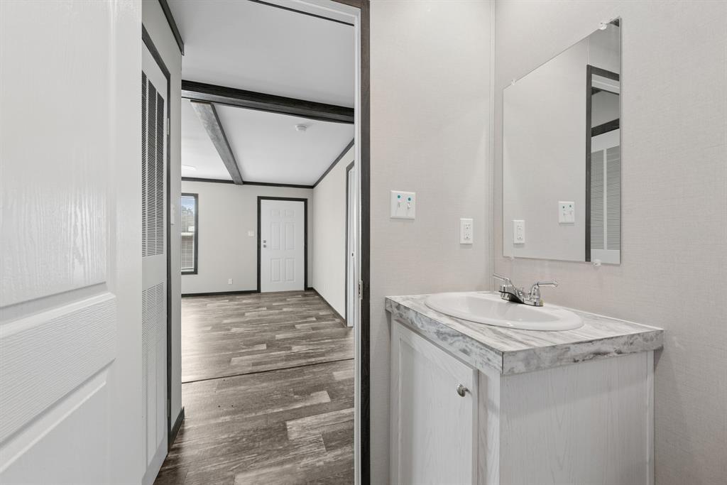 Comanche Cove - Residential