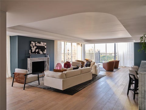 Photo of 3310 Fairmount Street #P3B, Dallas, TX 75201 (MLS # 21386257)