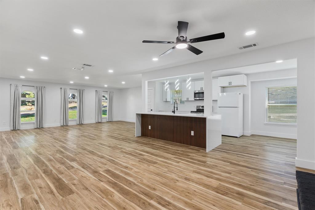 Lakeridge Park - Residential Lease