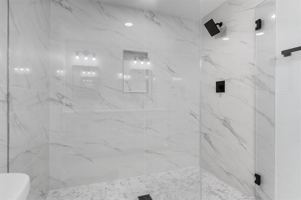 Lakeridge Park - Residential Lease