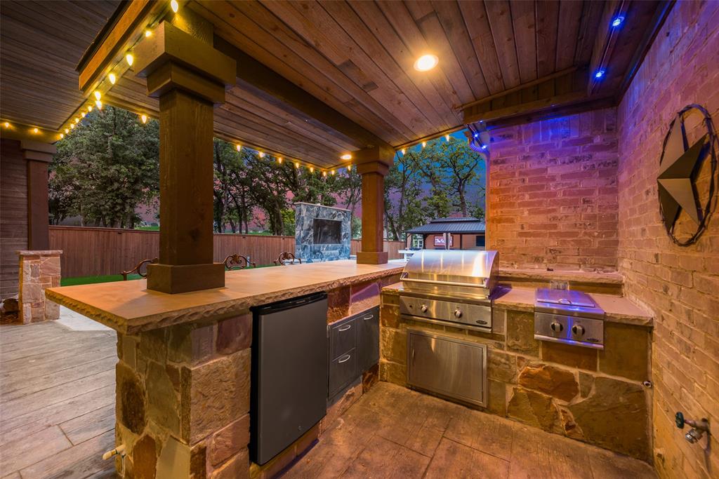 Resort On Eagle Mountain Lake - Residential