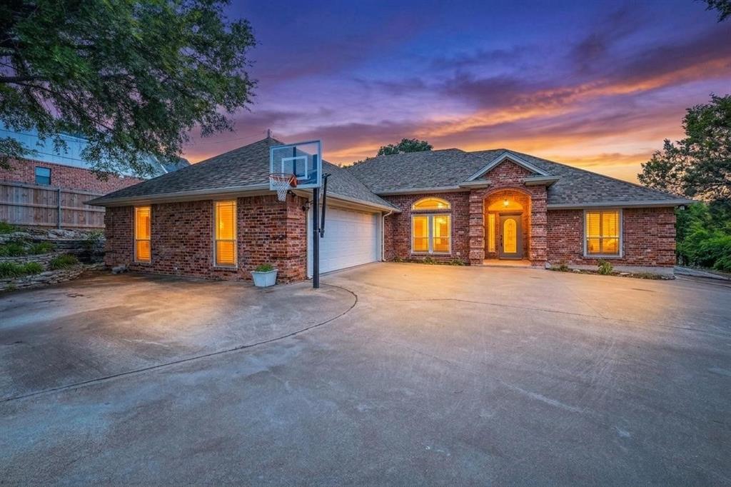 126 Spanish Oaks Trail