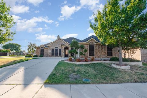 5025 Hidden Creek Road Garland TX 75043