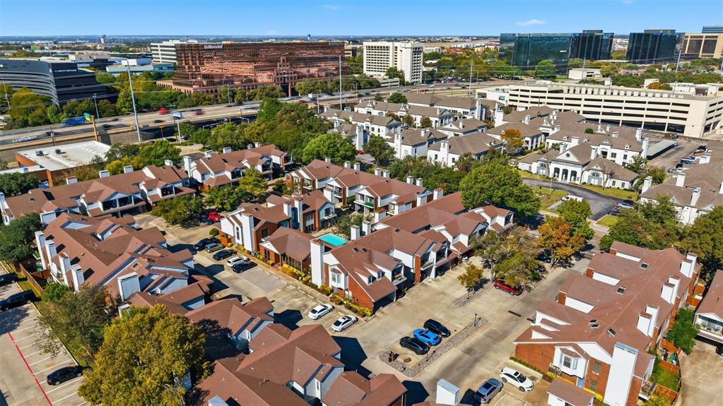 Boardwalk On The Pkwy Condos - Residential Lease