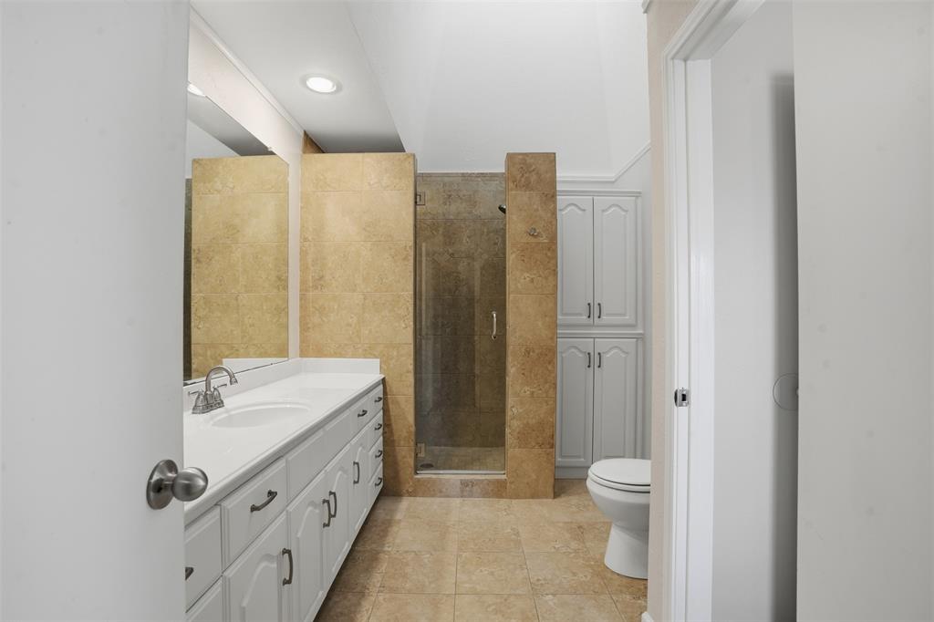 Boardwalk On The Pkwy Condos - Residential Lease