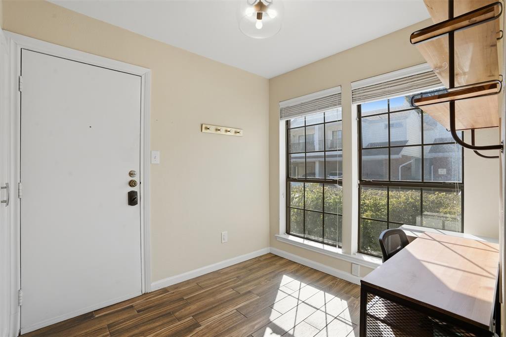 Boardwalk On The Pkwy Condos - Residential Lease