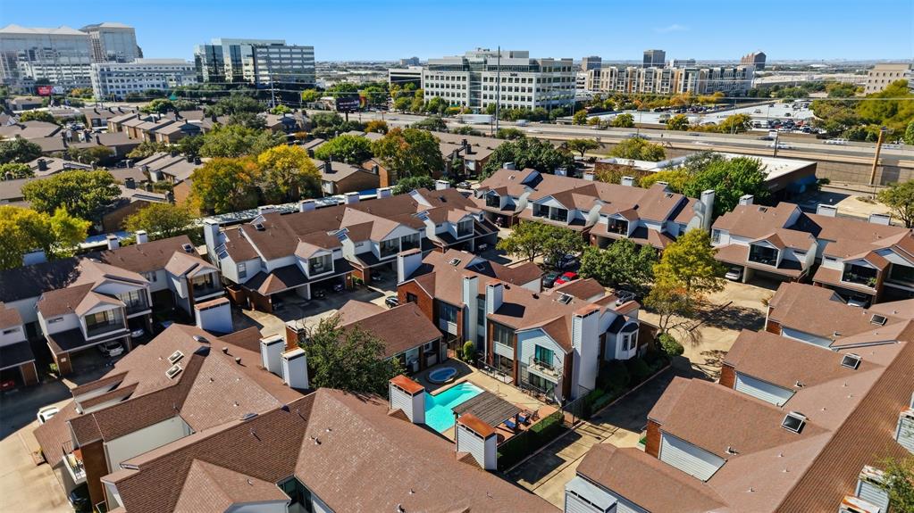 Boardwalk On The Pkwy Condos - Residential Lease