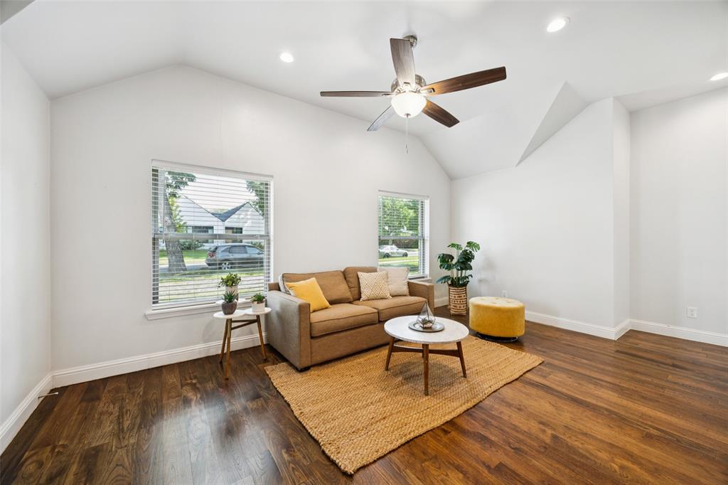 3804 Eaton Drive