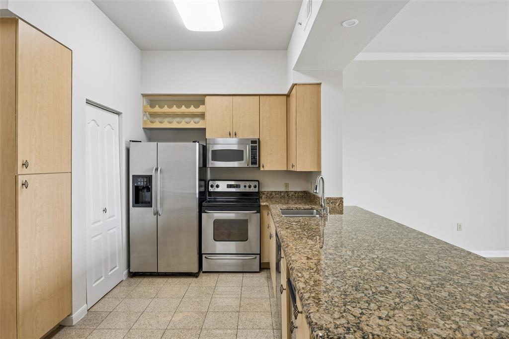 Renaissance On Turtle Creek Condo - Residential