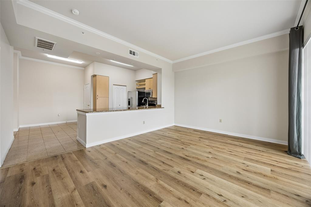 Renaissance On Turtle Creek Condo - Residential