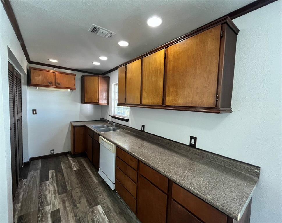 Photo of 1116 State Highway 276, West Tawakoni, TX 75474 (MLS # 21409198)