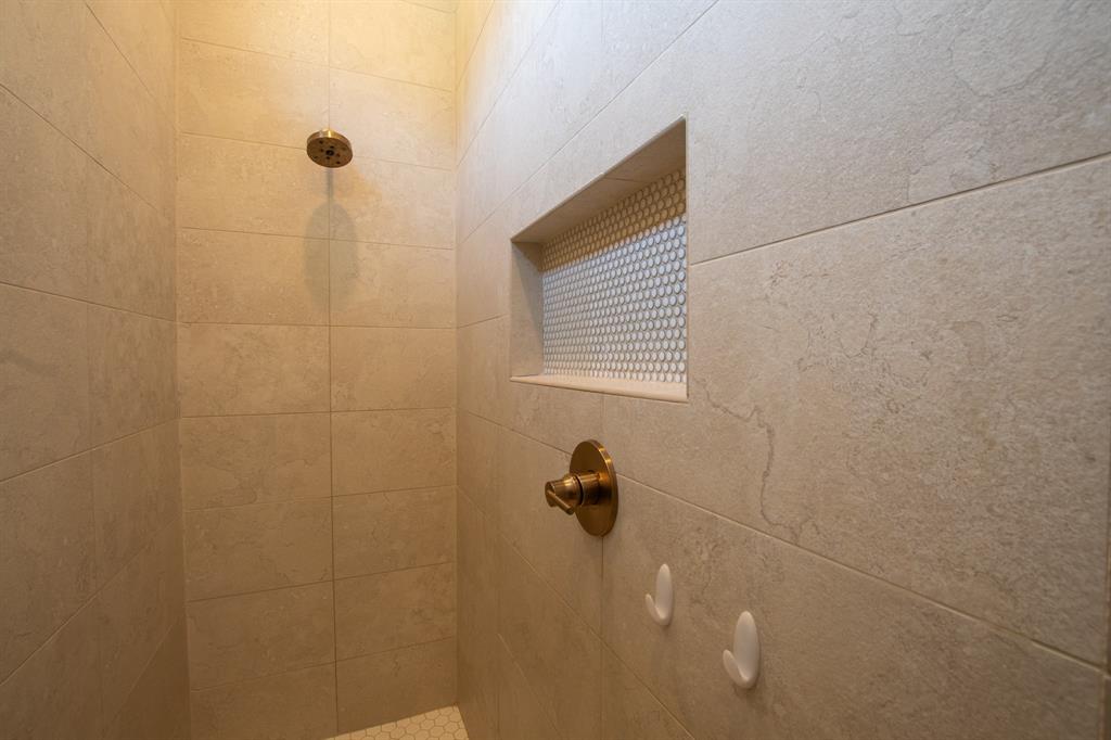 Bluffs Ph 1 - Residential