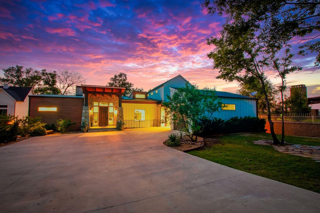 13555 Broken Arrow