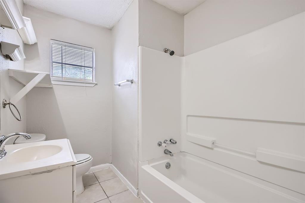 W J S Russell 4th Add - Residential