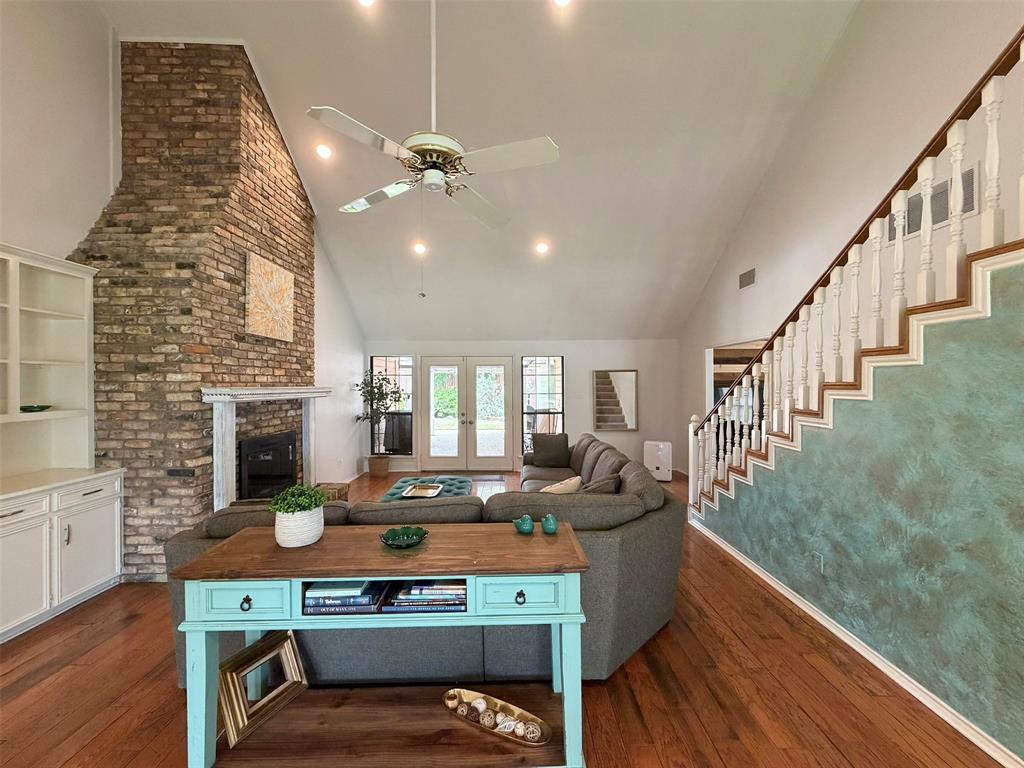 2559 Blackberry Drive