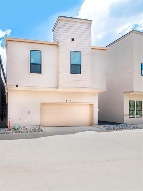 Tiny photo for 6117 Echelon Way, Plano, TX 75024 (MLS # 21088164)