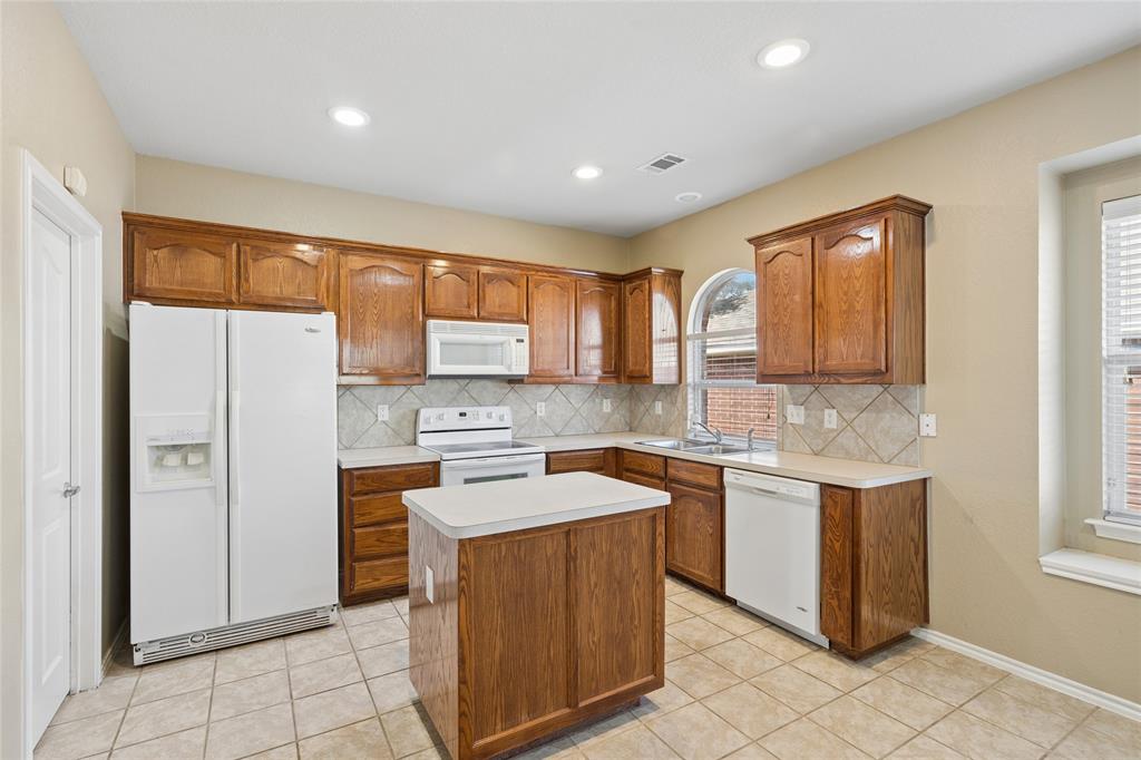 5852 Barrier Reef Drive