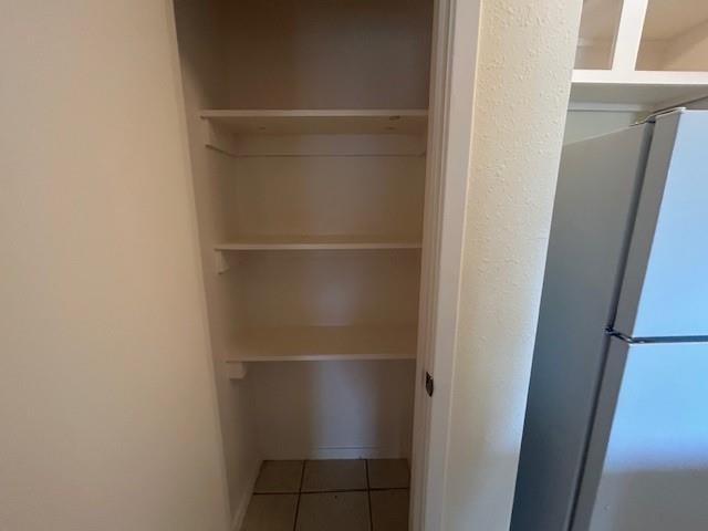 Creekbend Condo Ph 01-06 - Residential Lease