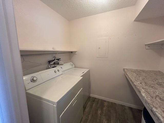 Creekbend Condo Ph 01-06 - Residential Lease