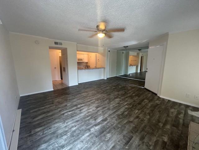 Creekbend Condo Ph 01-06 - Residential Lease
