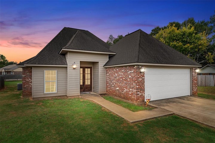 Photo 1 of 28 — 101 Jason Lane, Natchitoches, LA 71457