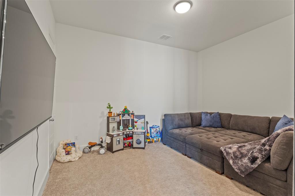 WATERSCAPE PHASE 3A - Residential Lease