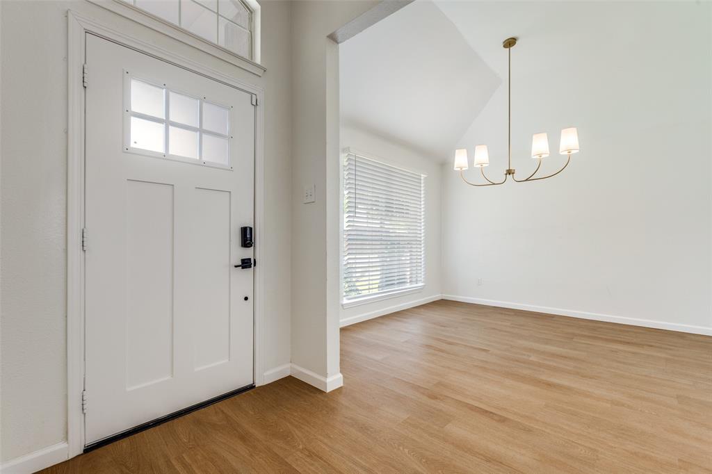 11005 Columbia Drive