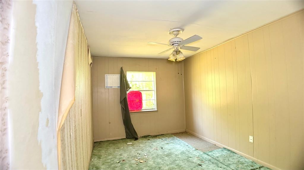 CHAMBERLAIN ARLINGTON HTS 2ND - Commercial Sale