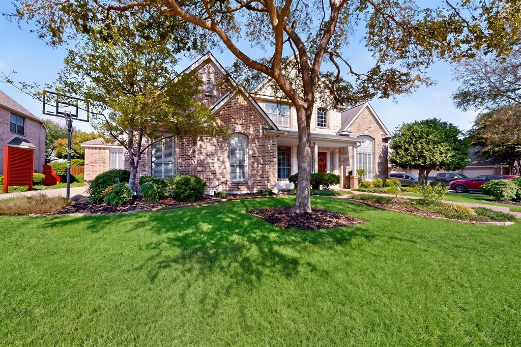 1921 Armstrong Drive