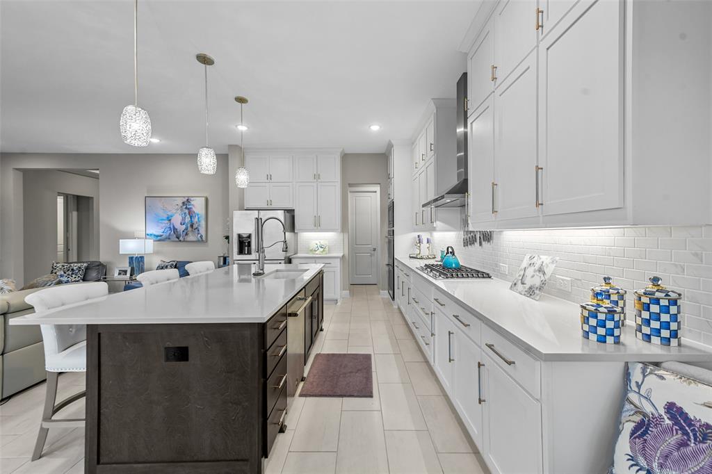 Northlake, Texas 76247, United States, 4 Bedrooms Bedrooms, ,4 BathroomsBathrooms,Residential,Pending,28070