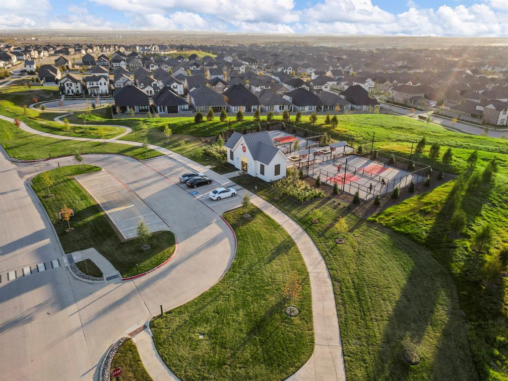 Northlake, Texas 76247, United States, 4 Bedrooms Bedrooms, ,4 BathroomsBathrooms,Residential,Pending,28070