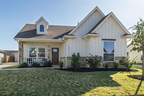 1577 Saylee Lane Burleson TX 76028