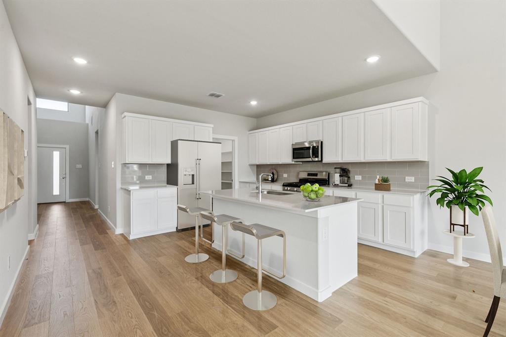 Elevon - Residential