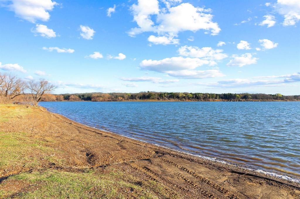 1053 Paradise Cove Road