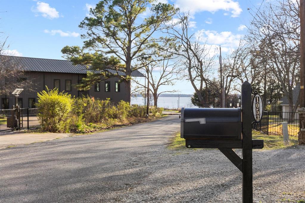 1053 Paradise Cove Road