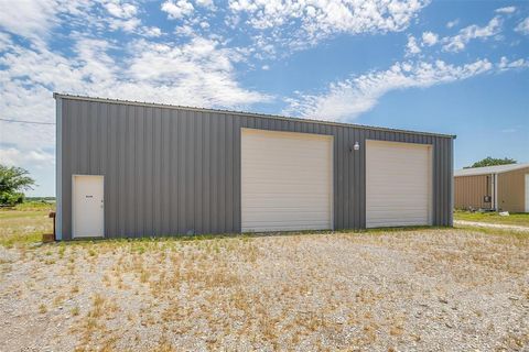 1841 W Highway 199 Springtown TX 76082